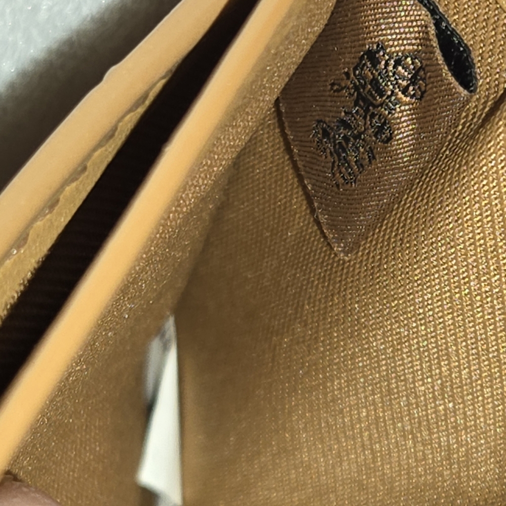 Coach Slim Zip Wallet In Signature Canvas With Stripe - Picture 11 of 13